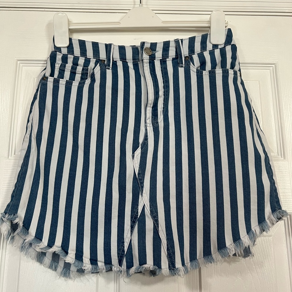 William Rast A Line Button Blue White Stripe Frayed Hem Denim Skirt Sz 28